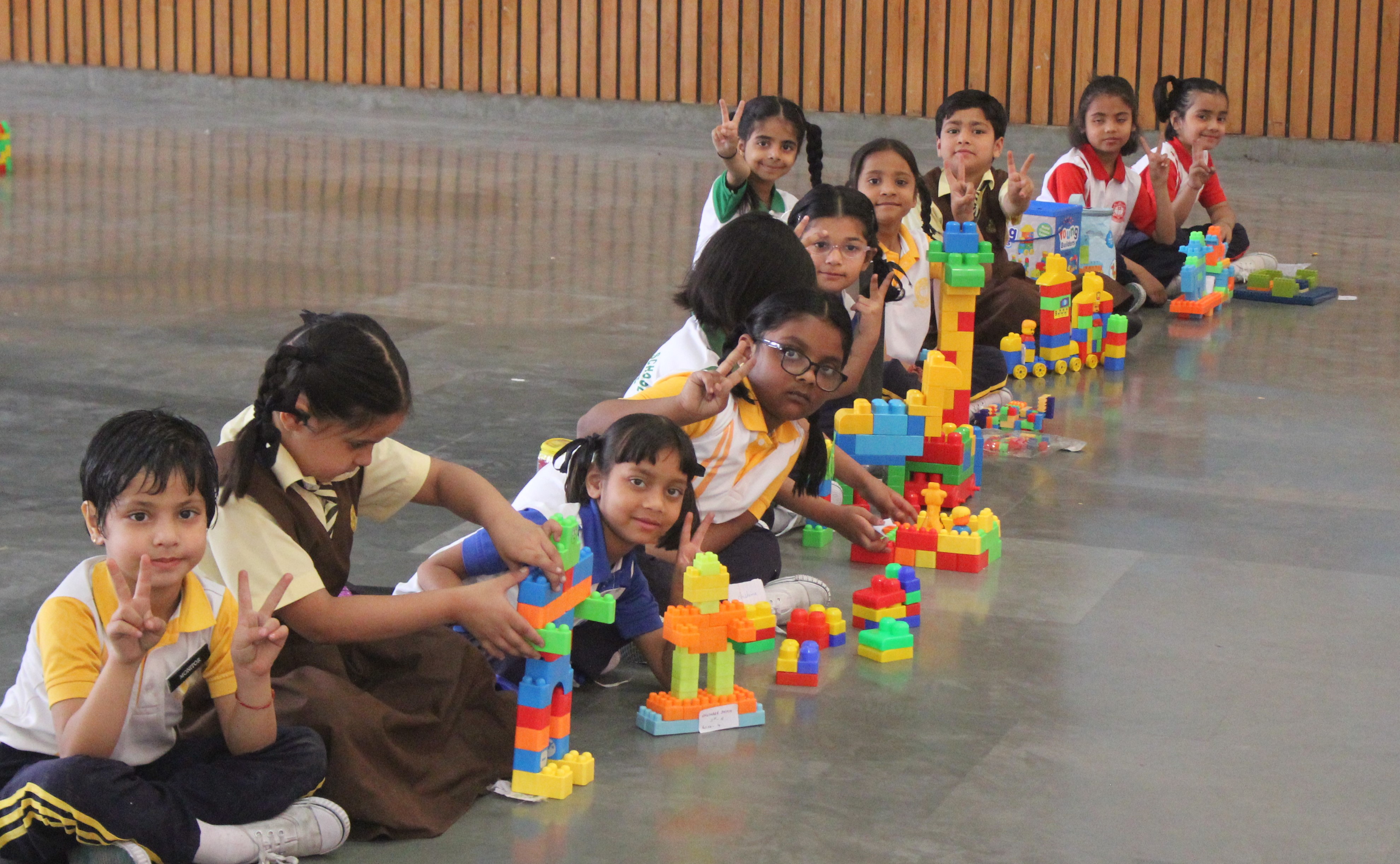 BLOCK BUILDING COMPETITION 